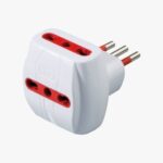 ADATTATORE TRIPLO 2 POLI + TERRA € 3,82